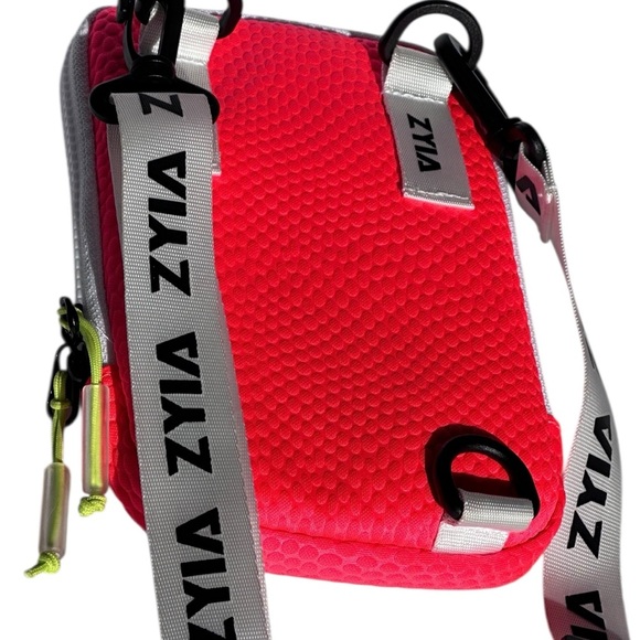 ZYIA Active Crossbody Bag Phone Case Wallet Hot Pink White Zipper Workout - Picture 1 of 6